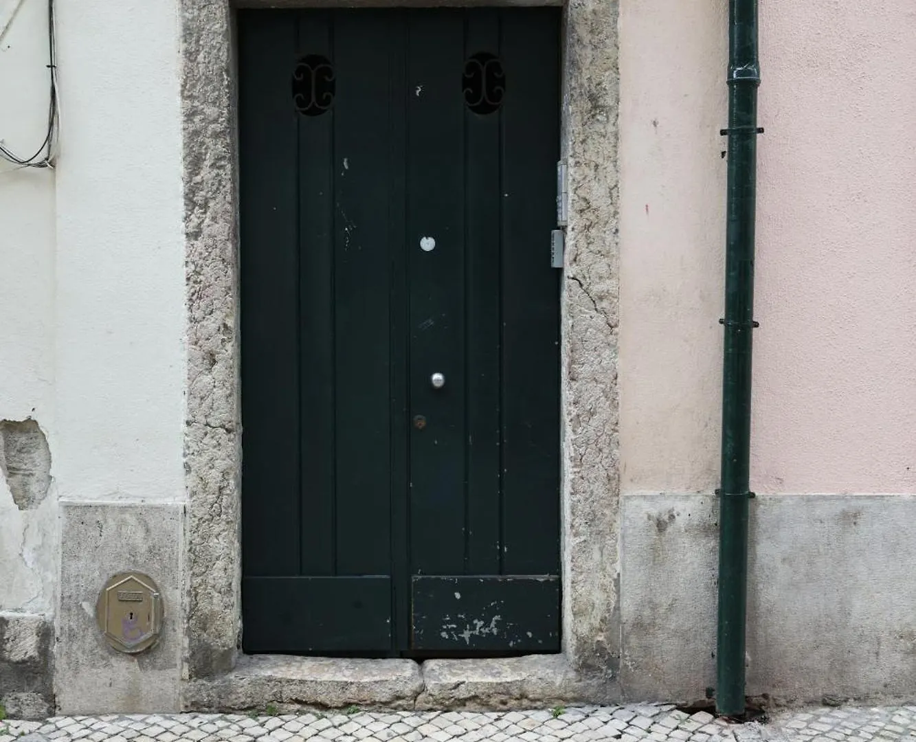 Cozy 3 Bedroom Apt In Lively Bairro Alto Lisboa 公寓